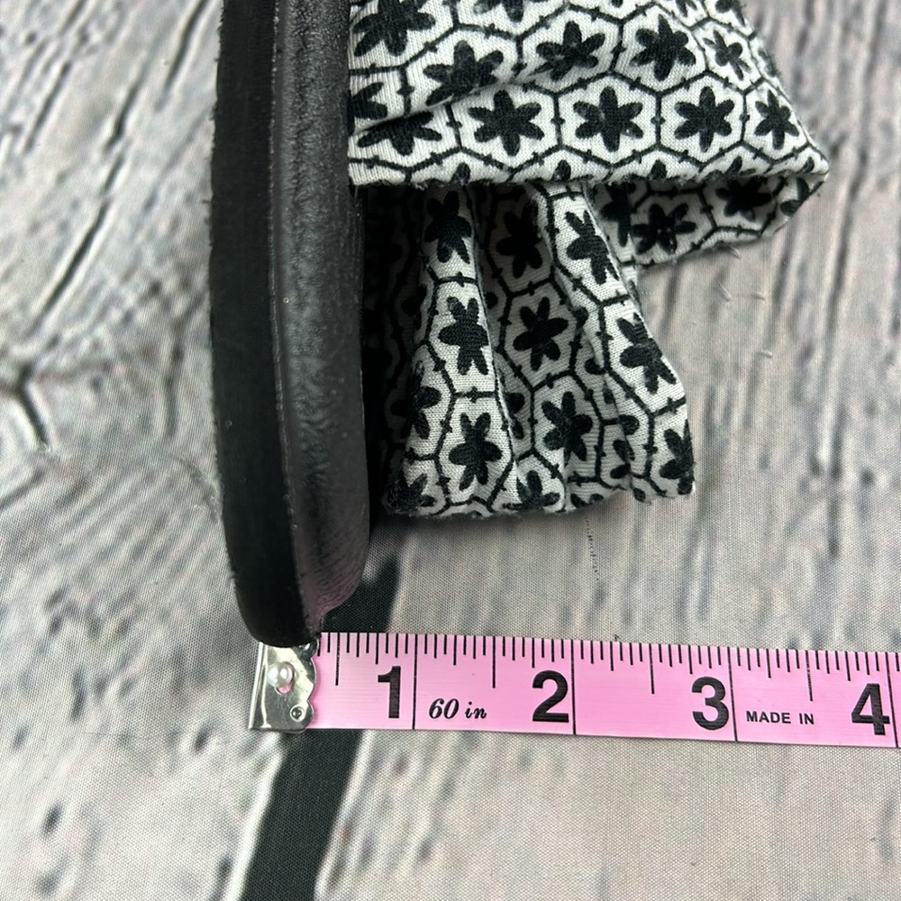SANUK Black & White Yoga Mat Thong Sling Back Soft Cotton Sandals - Picture 8 of 17